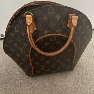 Louis Vuitton Brown Monogram Tote with Vachetta Leather Handles